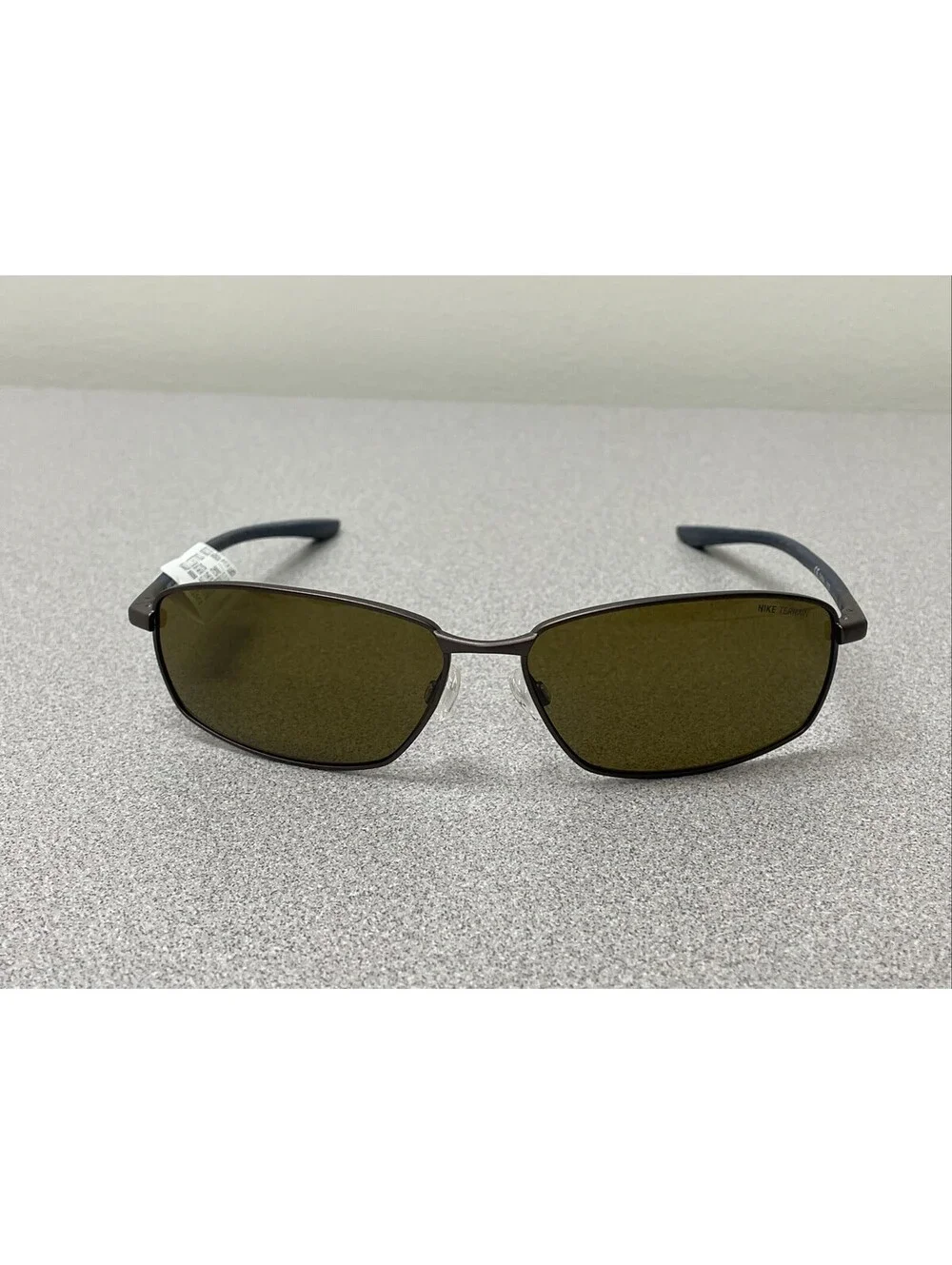 NWT NIKE Pivot Six E EV1092 043 Satin Pewter Mens Rectangle Sunglasses 62-14-135
